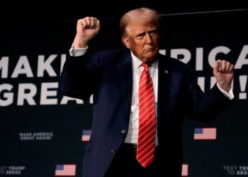 With Iowa caucuses closing in, Trump remains 2024 GOP presidential dominating front-runner