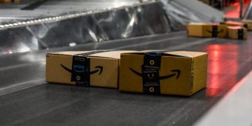 Amazon used an algorithm to essentially raise prices on other sites, the FTC says