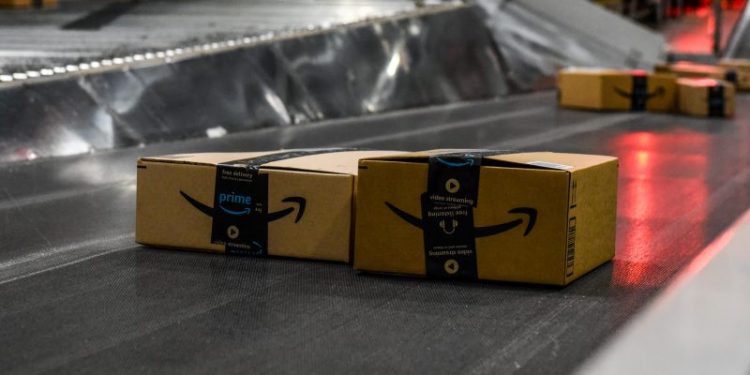 Amazon used an algorithm to essentially raise prices on other sites, the FTC says