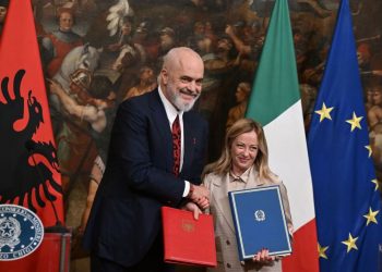 Italy signs accord to send migrants to Albania, in deal slammed by rights groups
