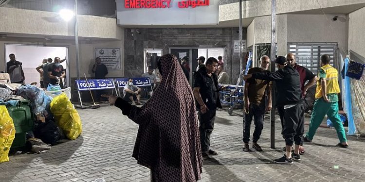 Gaza hospital in ‘catastrophic situation,’ amid heavy fighting nearby, health officials say