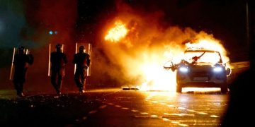 Violent clashes erupt in Dublin after stabbing of 5 people, as police blame ‘far-right ideology’