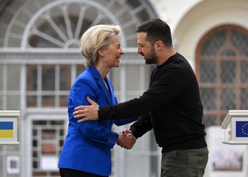 European Commission says Ukraine is ready to start process of joining