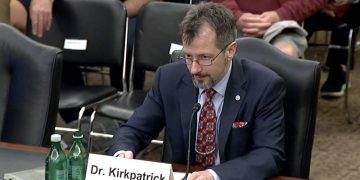 Top Pentagon UFO investigator to step down by end of the year: report