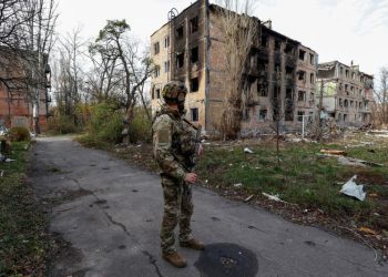 Russia bears down on eastern town, and claims spy chief’s wife was poisoned: Ukraine war round-up