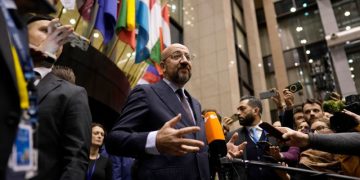 Hungary blocks Ukraine aid deal but EU opens door to membership talks