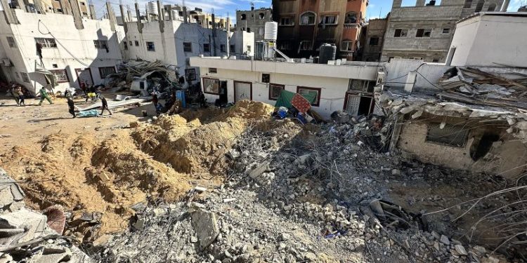 Doctors accuse Israeli troops of desecrating bodies and shooting civilians at hospital Israel says was Hamas ‘command center’