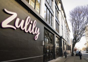 Online retailer Zulily is shutting down