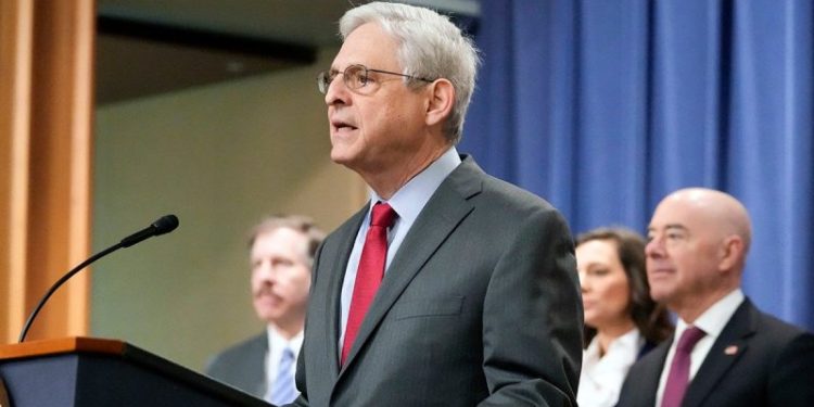 DOJ charges 4 Russian fighters with committing war crimes against US national