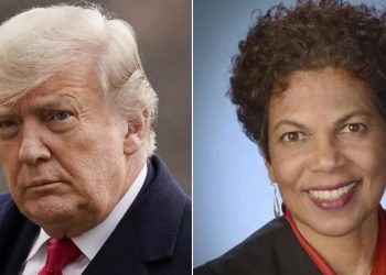 Judge pauses Jan. 6 case against Trump amid former president’s appeal to dismiss