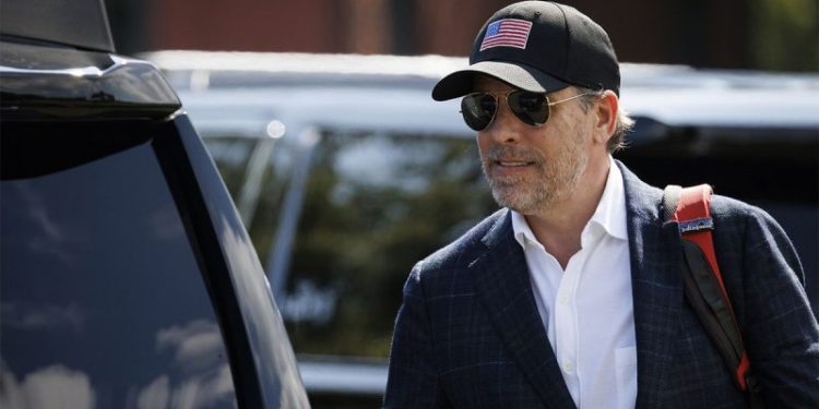 Comer, Jordan demand Hunter Biden appear for deposition, say he will not receive ‘special treatment’