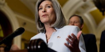 GOP senator roasts John Kerry for jetting off to another climate conference