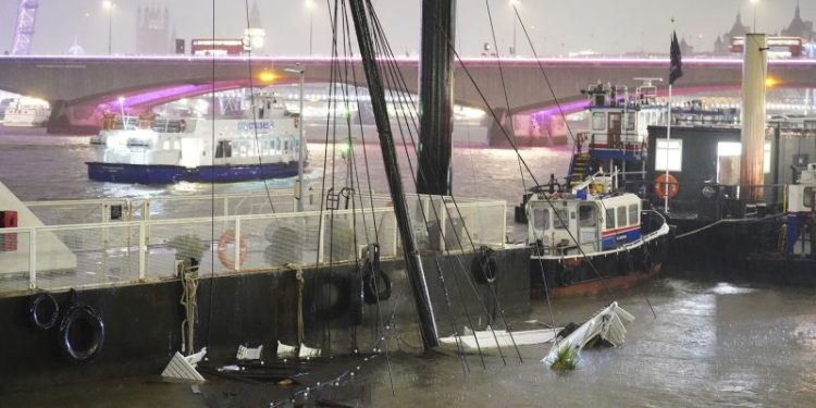 Party boat sinks in London as Europe grapples with deadly flooding in some countries, extreme cold in others