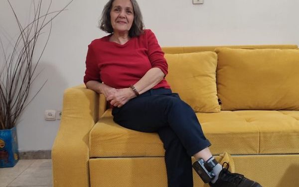 Iran releases German-Iranian citizen from prison with ankle tag