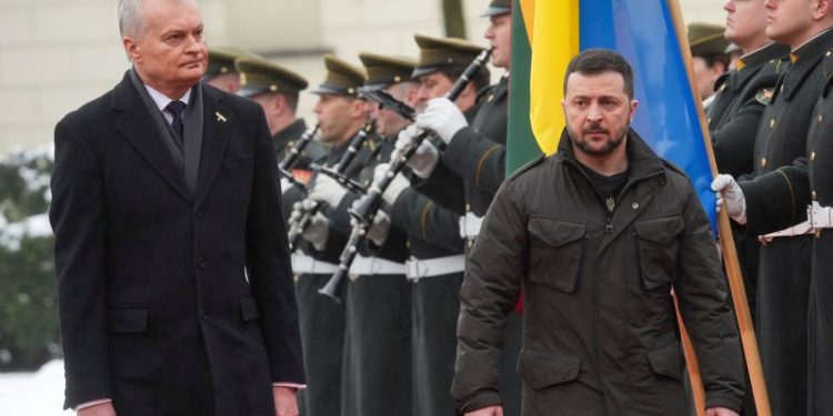 Ukrainian President Zelensky makes surprise visit to Lithuania to discuss war