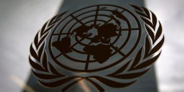 Somali forces are continuing to search for passengers of captured UN helicopter