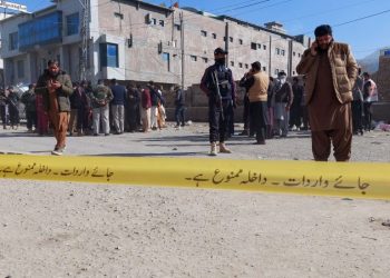 Gunmen kill nine Pakistani workers in Iranian border region days after military strikes