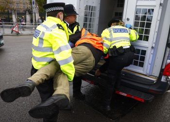 United Nations report heavily critical of UK’s ‘increasingly severe crackdowns’ on environmental protesters