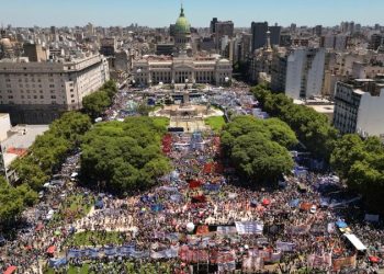 Argentine unions hold general strike against new leader Milei’s austerity policies