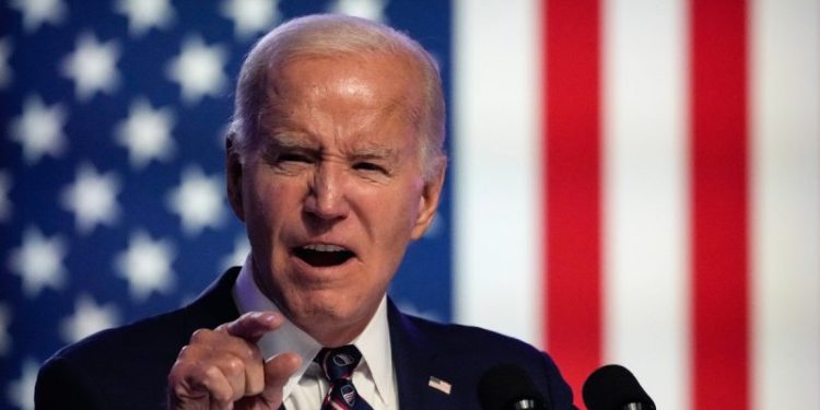 Will 2024 be a contest between two lightweights pretending to be heavyweights?