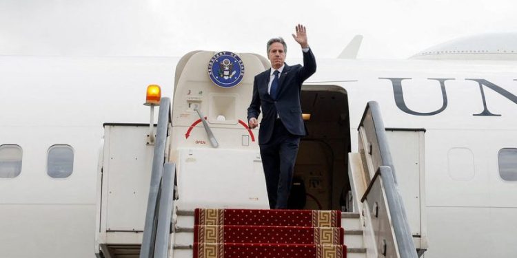 Blinken delayed in Switzerland after Boeing jet suffers ‘mechanical issue,’ new plane en route