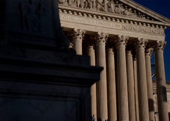 Supreme Court chief justice report urges caution on use of AI ahead of contentious election year