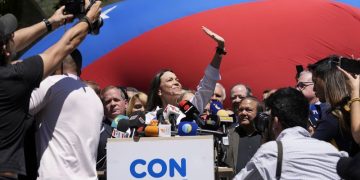 US moves to reimpose sanctions on Venezuela after opposition candidate barred from presidential election