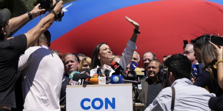 US moves to reimpose sanctions on Venezuela after opposition candidate barred from presidential election