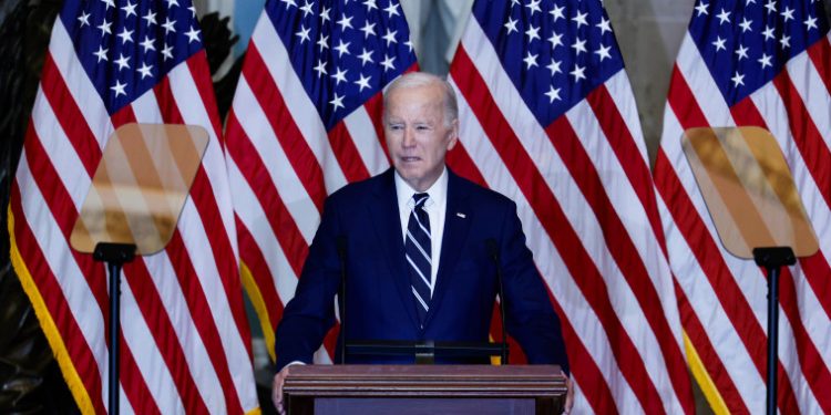 The great American jobs machine keeps revving in an election year