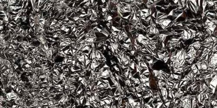 How to Invest in Aluminum (Updated 2024)