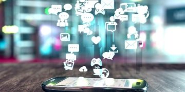How to Invest in Mobile Apps (Updated 2024)