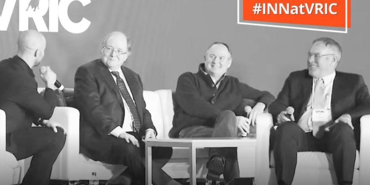 How is the Smart Money Investing in Mining Today?