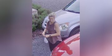 Fears grow for runner missing in dense Australian bushland for six days
