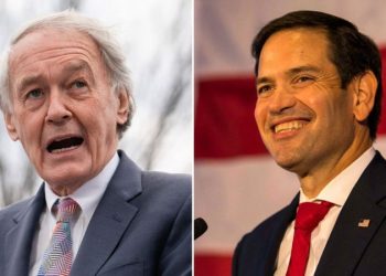 US senators make new push to make daylight saving permanent