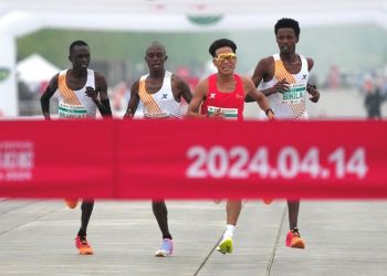 Chinese runner’s win invites suspicion after rivals appear to step aside