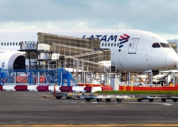 Chilean report into LATAM Airlines flight plunge finds ‘involuntary movement forward’ from pilot’s seat