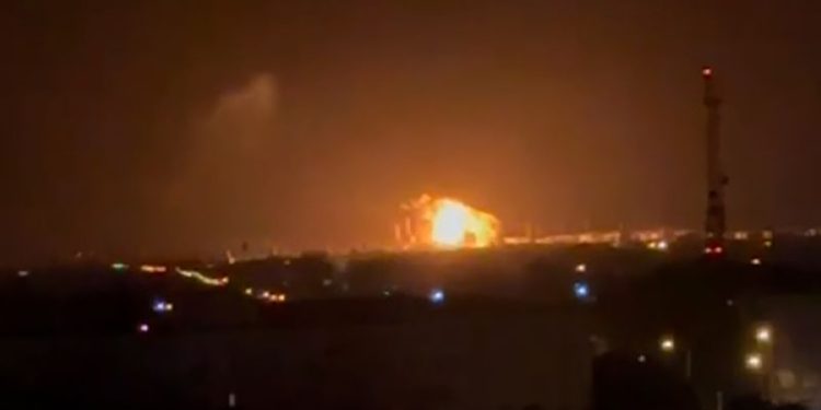 Russian oil refinery partially suspends operations after drone attack, as thermal energy plants are damaged in Ukraine