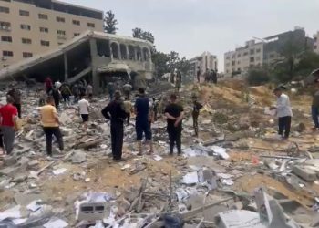 Daughter of prominent Palestinian poet killed in Israeli airstrike in Gaza