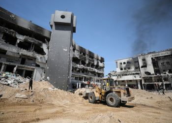 Leading Gaza surgeon Adnan Al-Bursh dies in Israeli prison