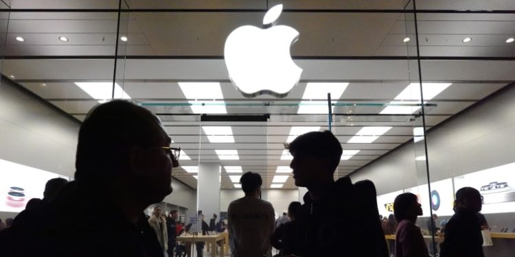 Apple’s Maryland store workers vote to authorize strike