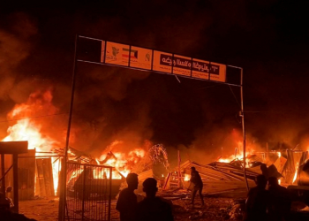 Israeli airstrike on Rafah kills 2 top Hamas commanders, dozens of civilians