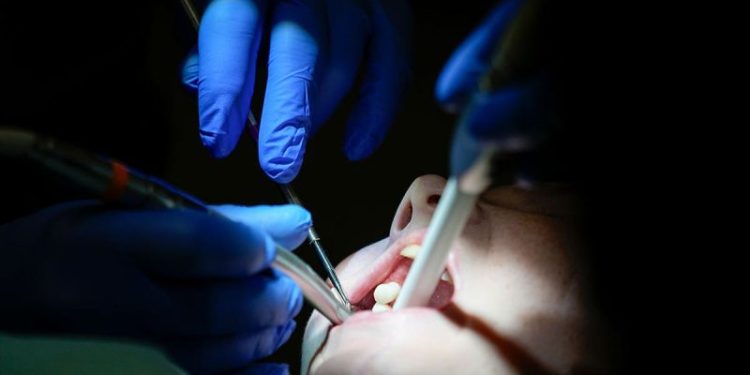 US dental care crisis: It should not be a luxury to keep your teeth in your mouth