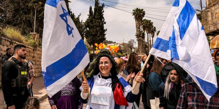 Far-right Israeli ministers urge Netanyahu not to accept ceasefire proposal