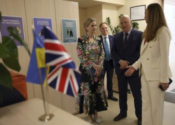 First British royal visits Ukraine since Russian invasion began