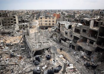 Israel and Hamas trade blame amid little sign ofbreakthrough in ceasefire and hostage talks