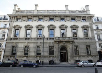 London’s famous Garrick Club votes to allow women, nearly 200 years after it was founded