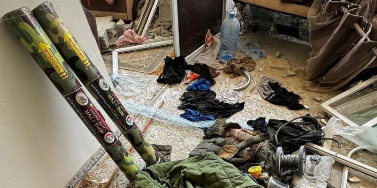 IDF troops raid Hamas compound, seize weapons cache from hidden tunnel in Rafah