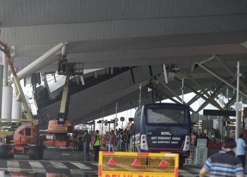 Delhi airport roof collapse kills one, injures others after heavy rains