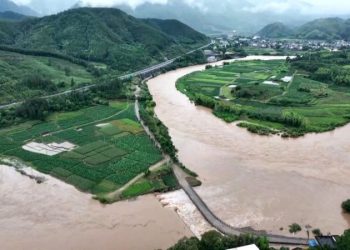Thousands evacuated as floods and deadly landslides hit southeast China