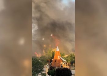 Priest and six law enforcement officers killed in attacks on synagogues and church in Russia’s Dagestan